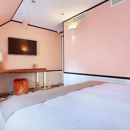Makom Ferdinand Duval Aparthotel 4*